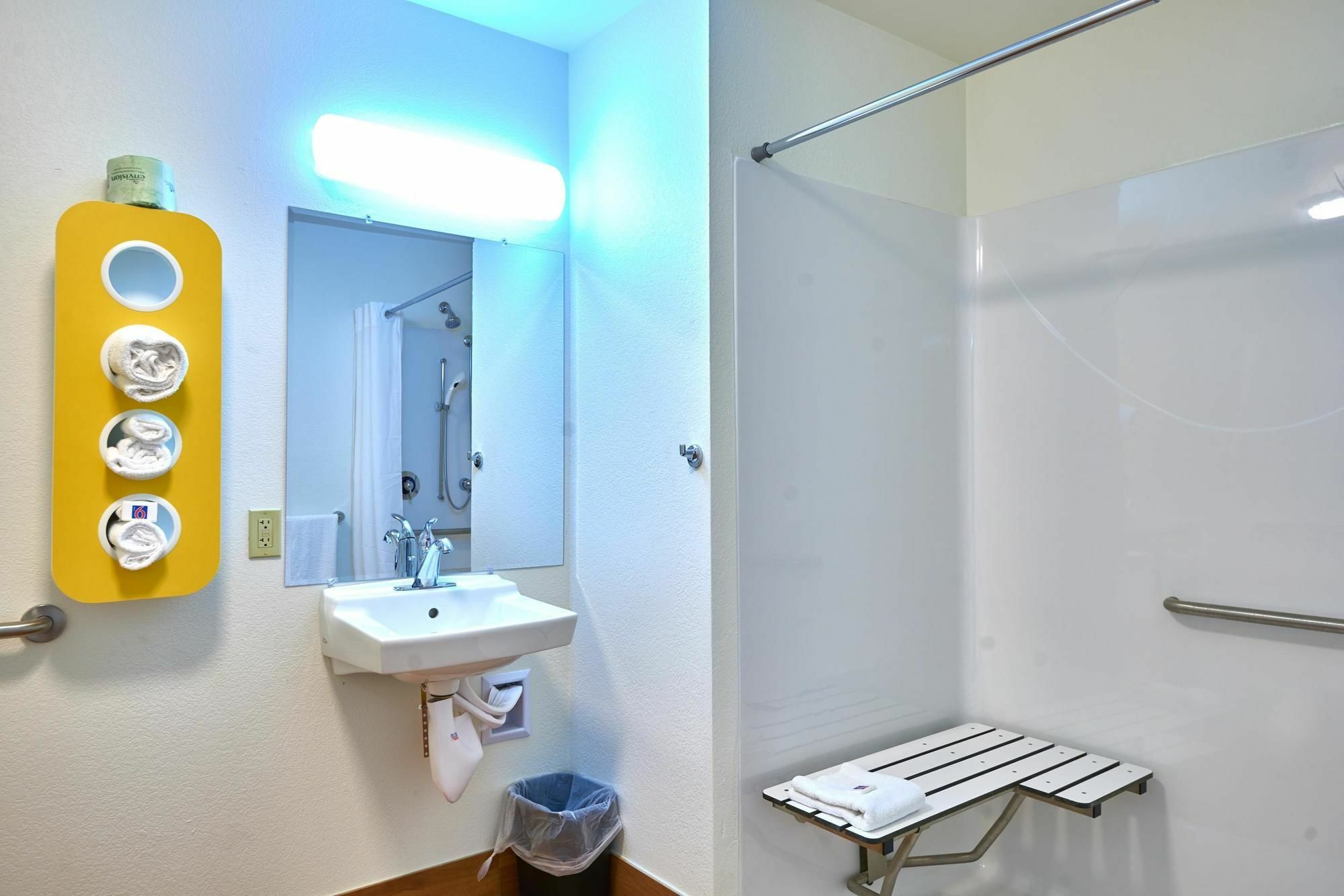 Motel 6 Wilkes Barre Arena Kültér fotó